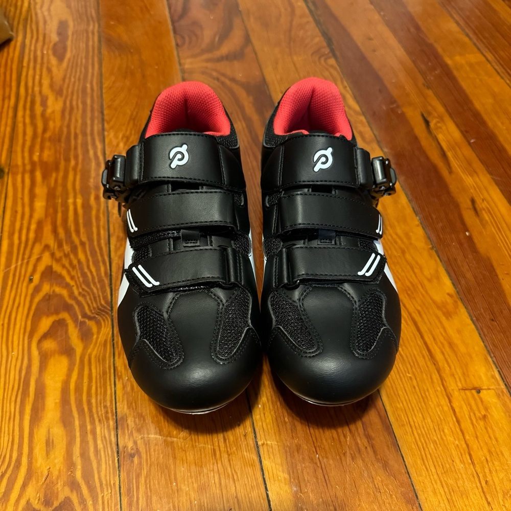 Peloton cycling shoes